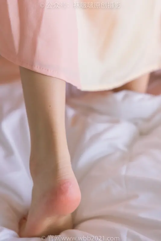 小甜豆-布鞋、白丝（脚尖加固款）、裸足、古装（花絮版） - BoBoSocks袜啵啵